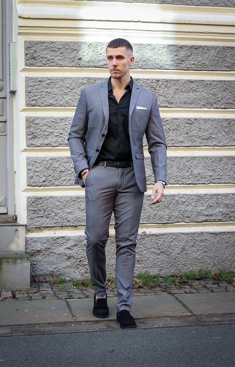 Comfort Suit - Light Grey Melange