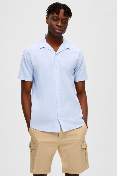 Selected SLHREGNEW-LINEN SHIRT SS RESORT W Cashmere Blue
