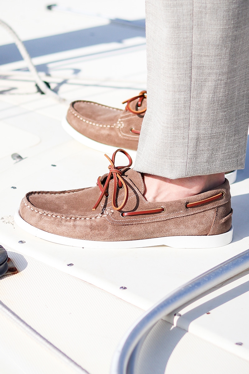 // Raised Anker Sailor Shoe Taupe