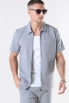 Clean Cut Arrow Shirt S/S Light Grey